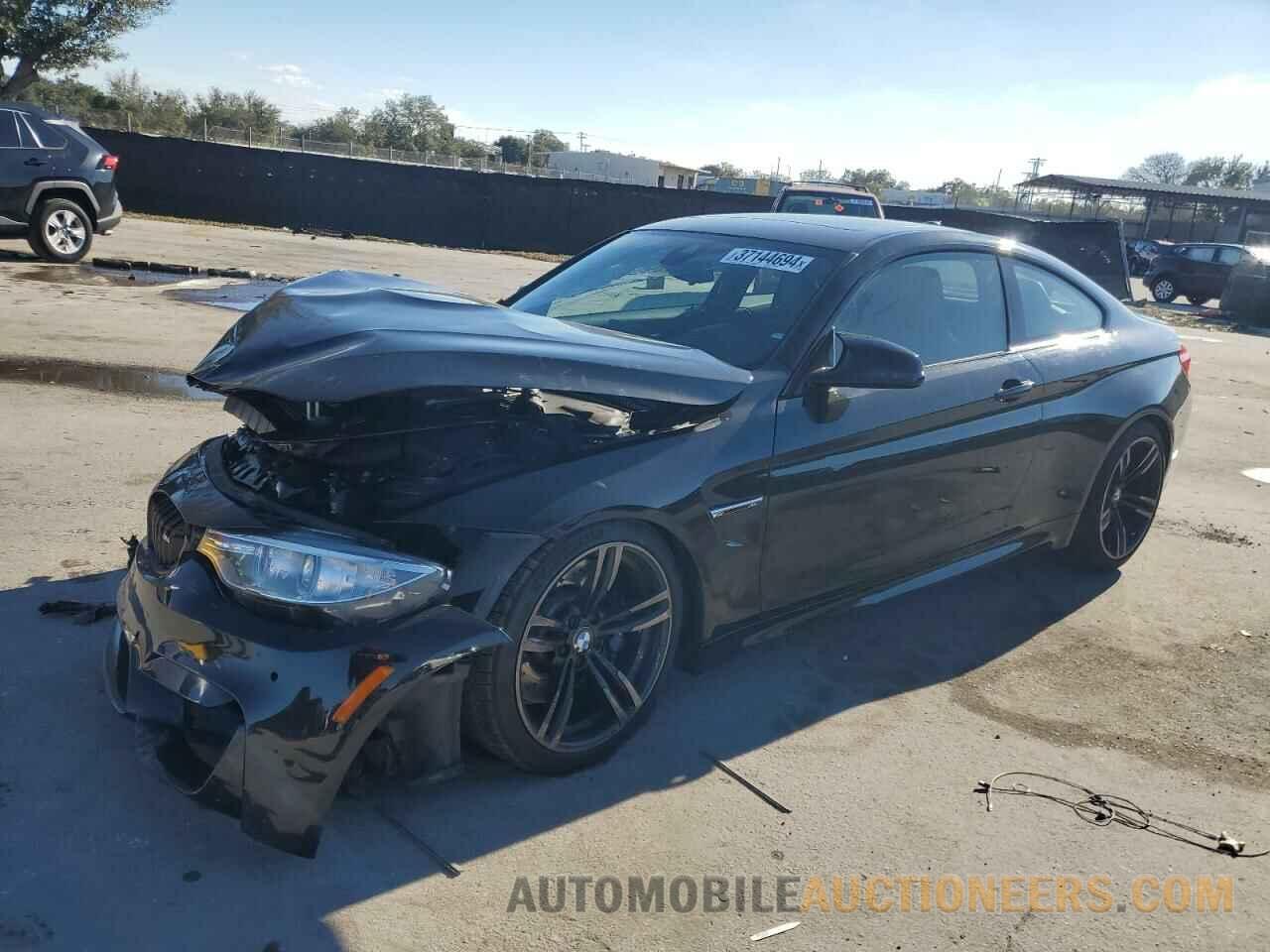 WBS3R9C54GK708208 BMW M4 2016