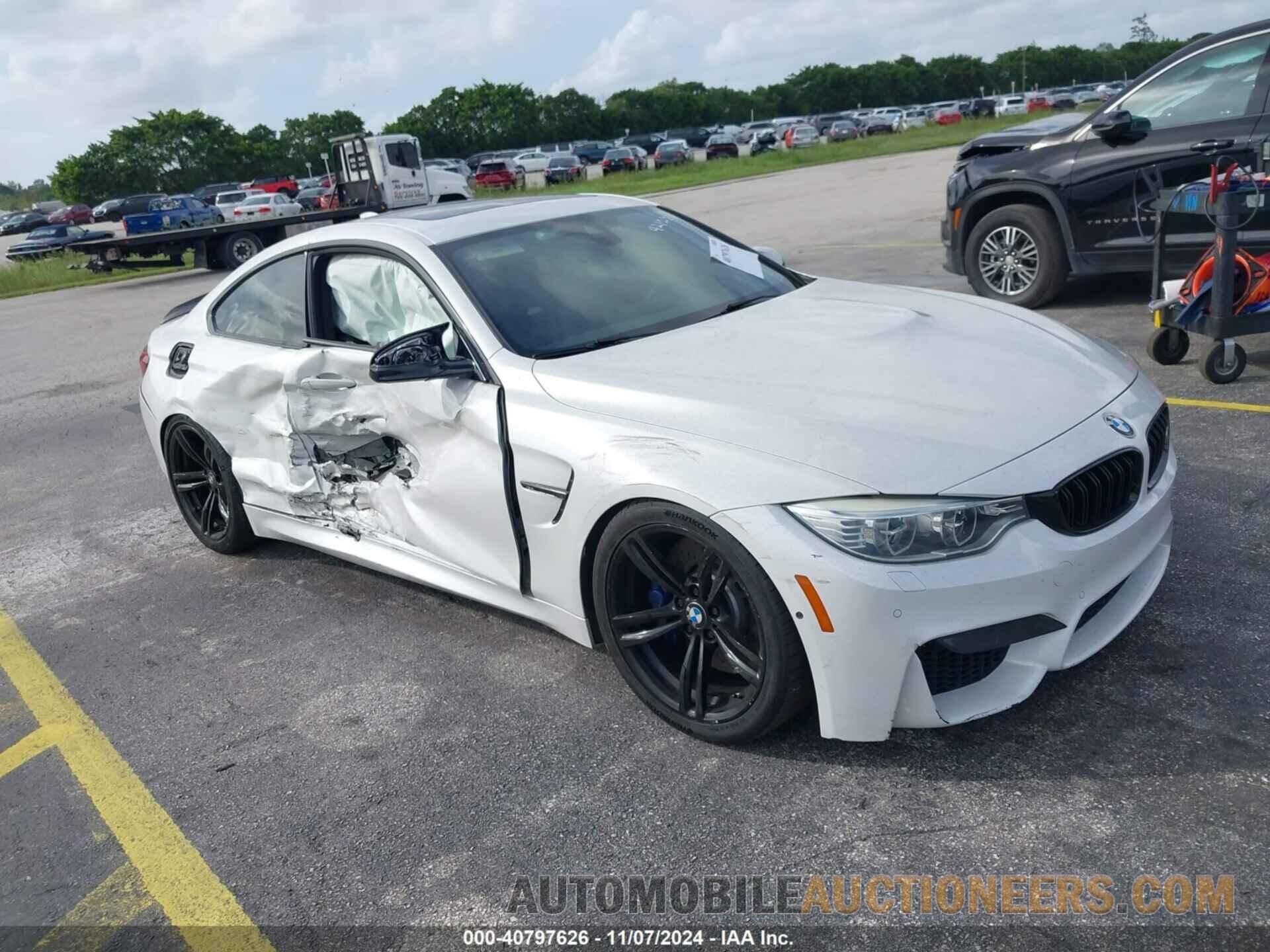 WBS3R9C57FK332411 BMW M4 2015