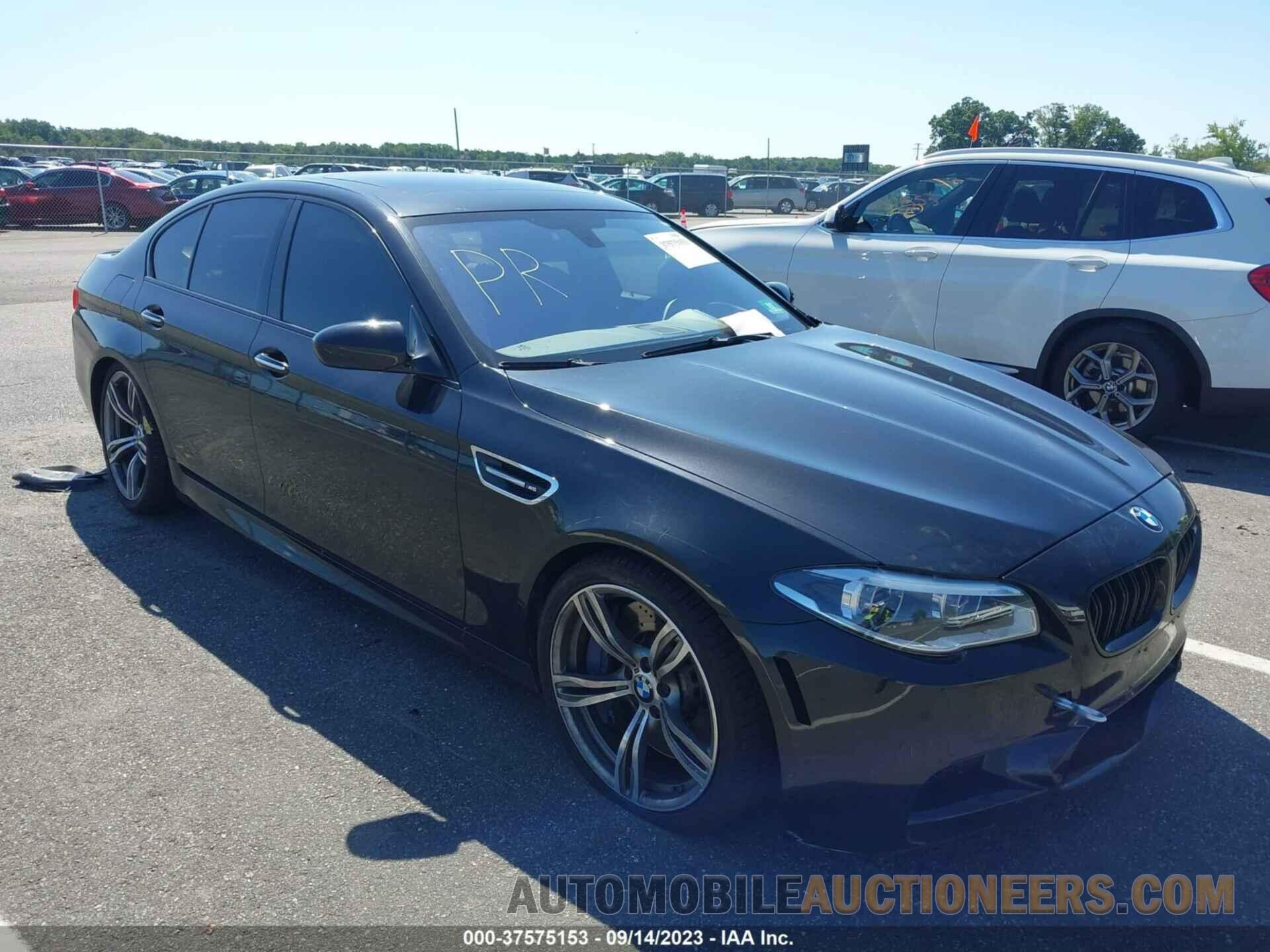 WBSFV9C52FD594849 BMW M5 2015