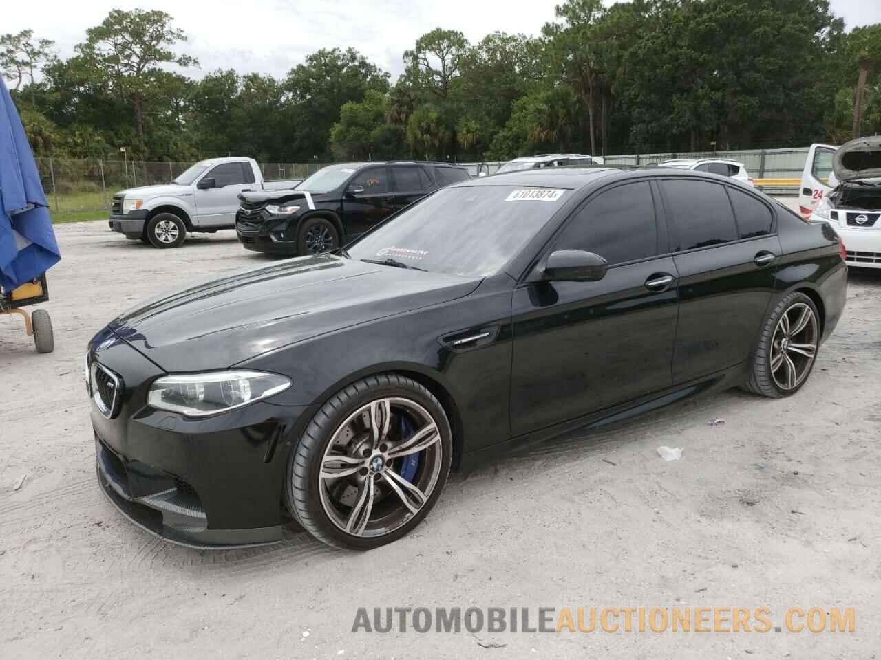 WBSFV9C52FD594883 BMW M5 2015