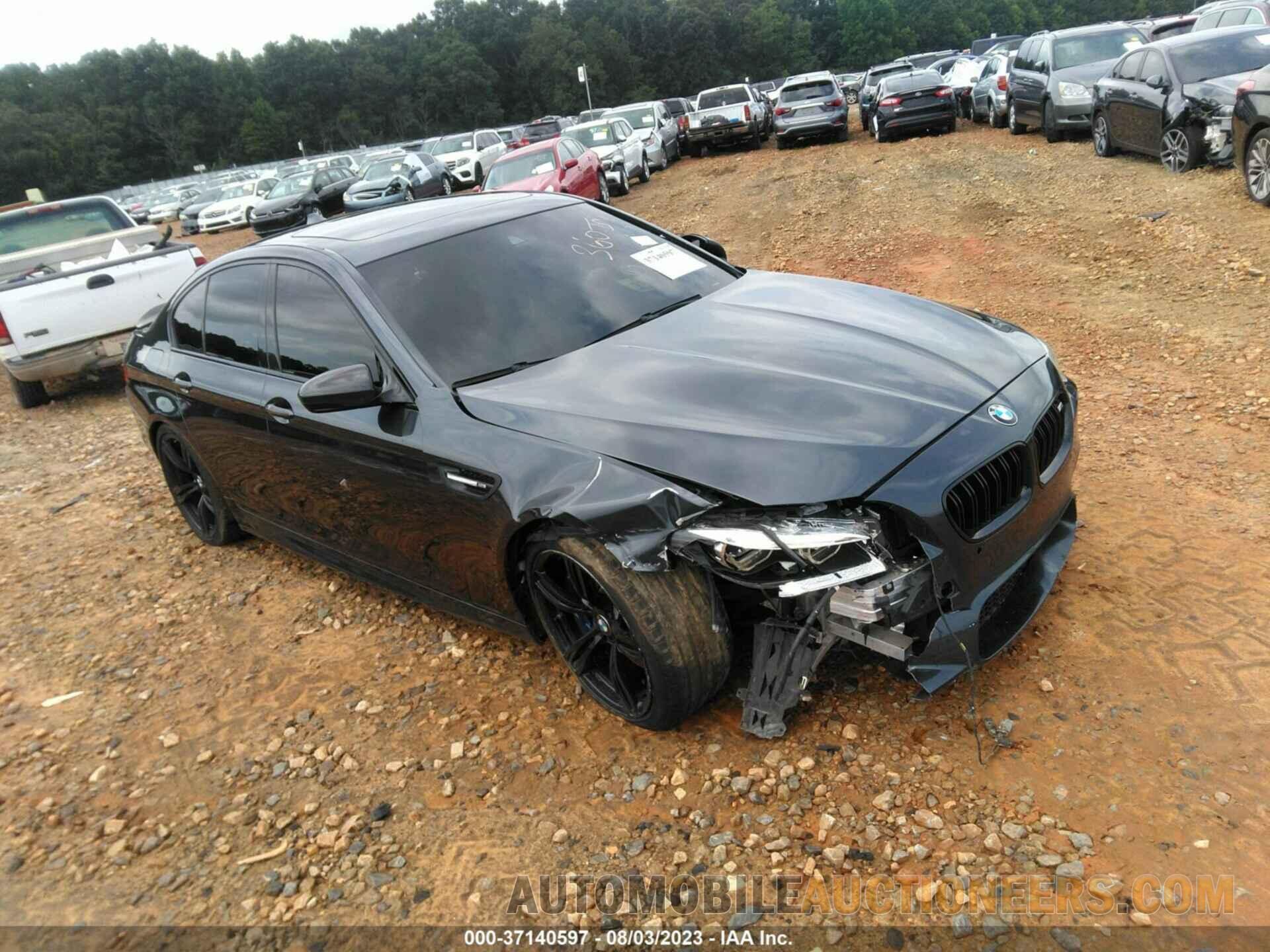 WBSFV9C53FD594696 BMW M5 2015