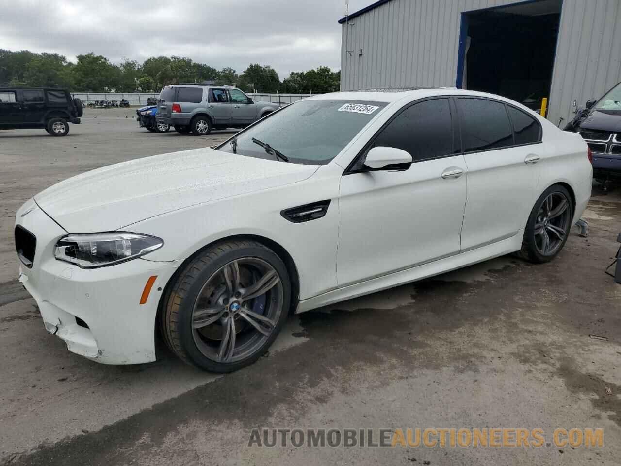 WBSFV9C53FD595329 BMW M5 2015