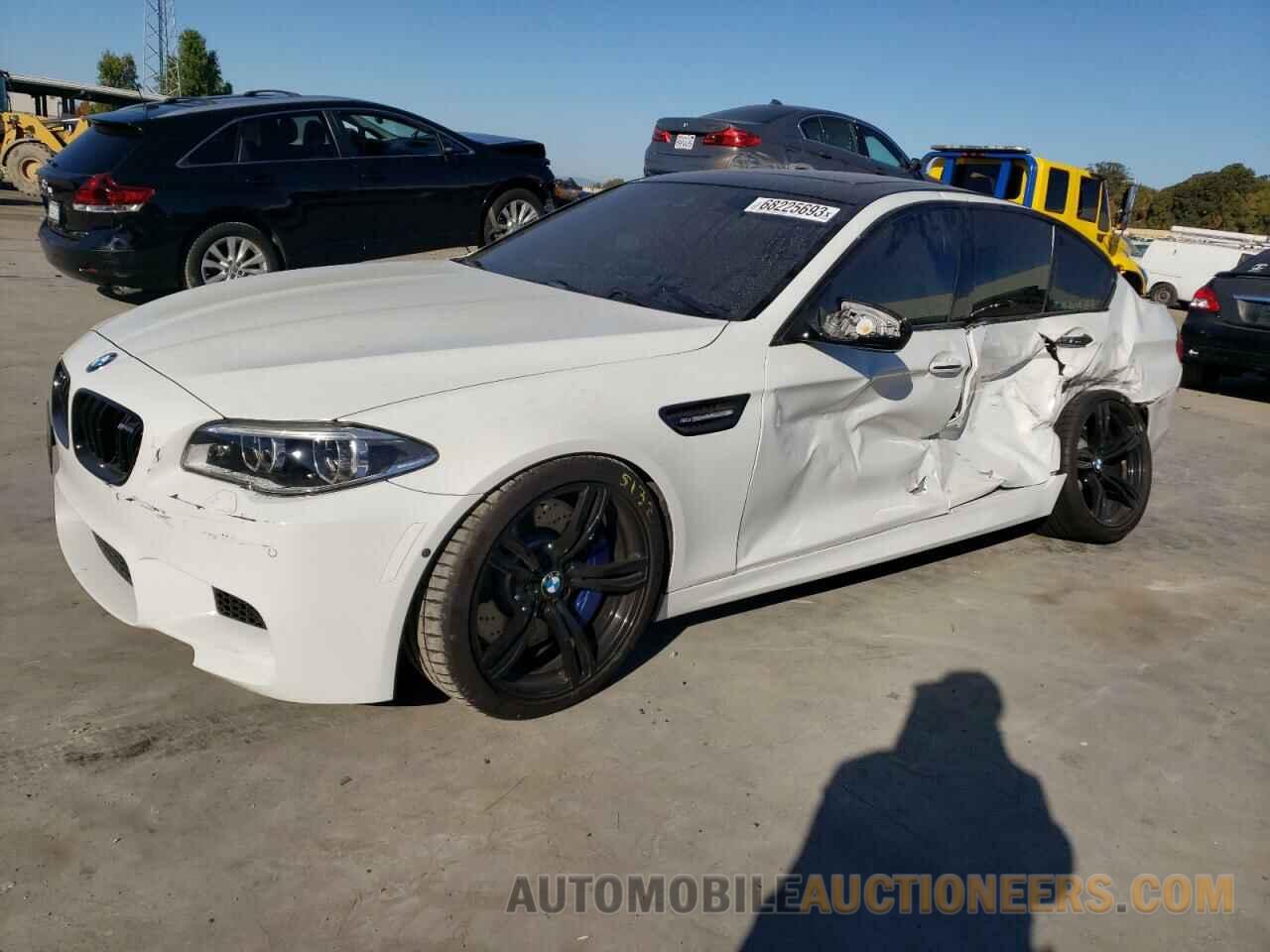 WBSFV9C53GG343225 BMW M5 2016