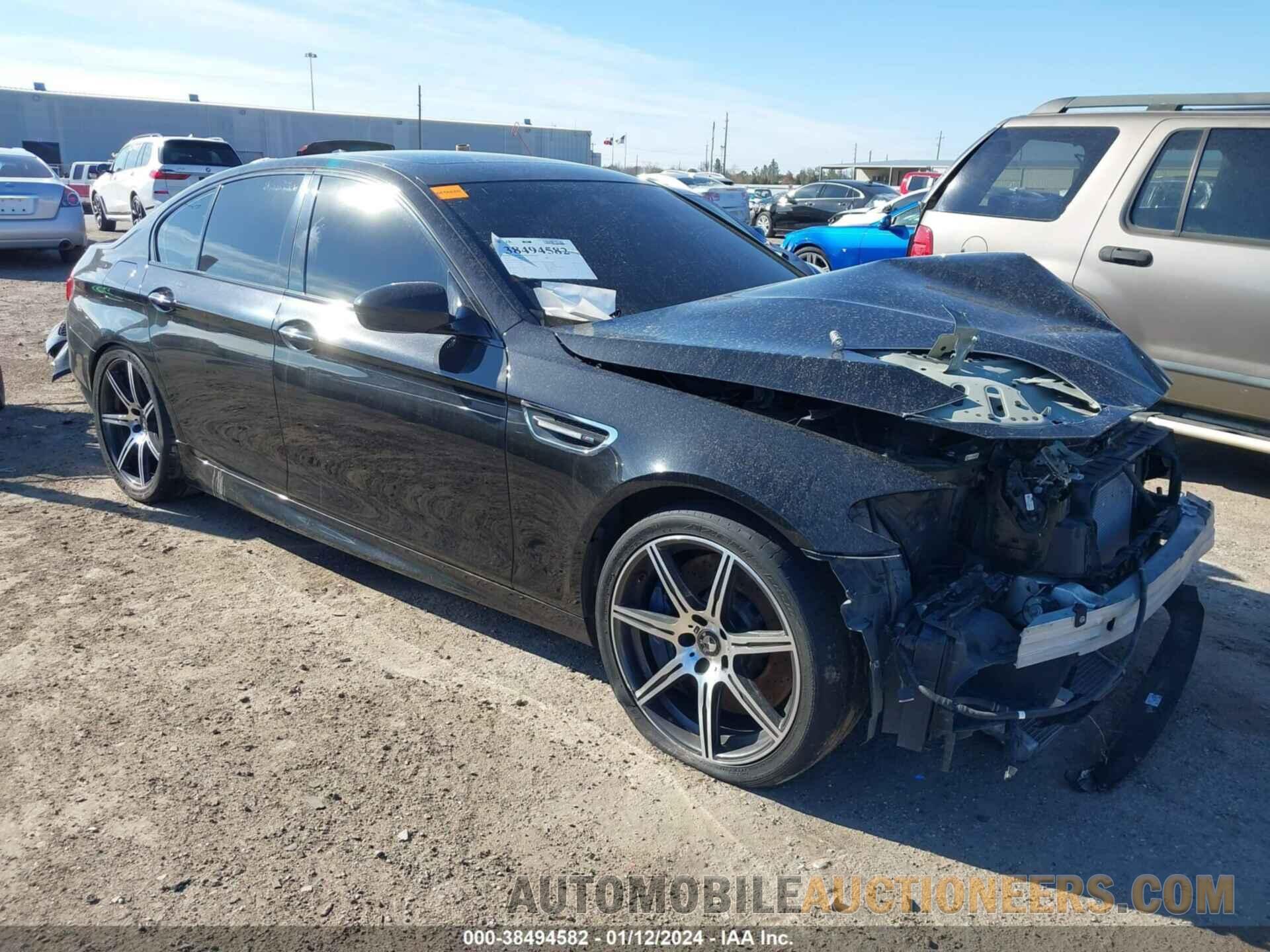 WBSFV9C54FD594660 BMW M5 2015