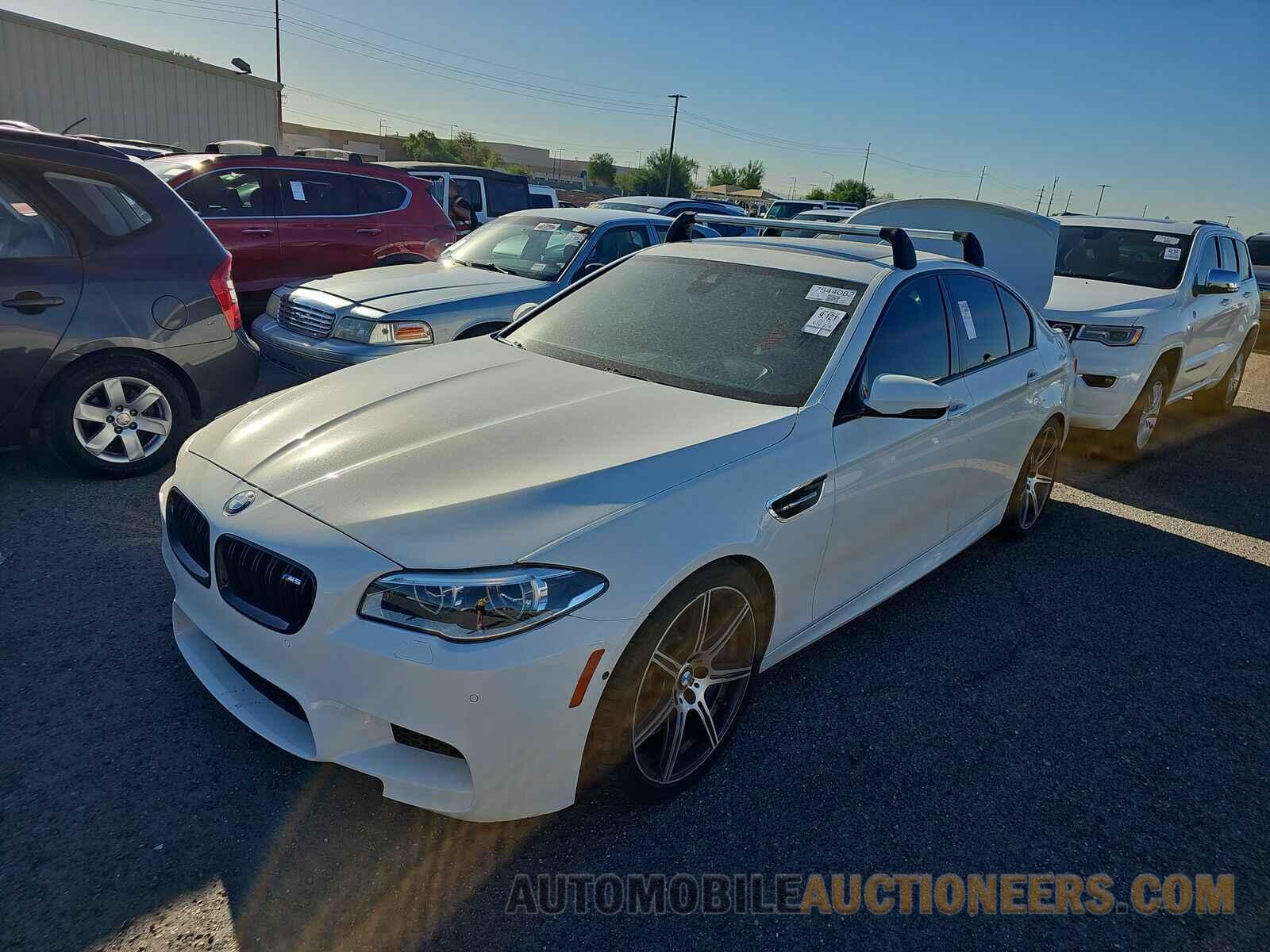 WBSFV9C55FD594814 BMW M5 2015