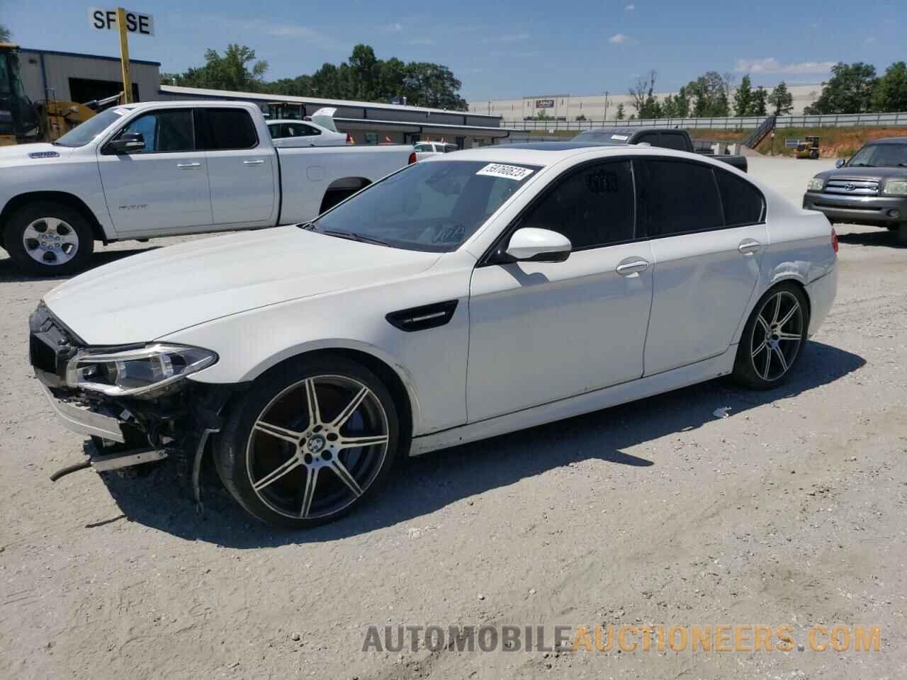 WBSFV9C56FD594630 BMW M5 2015