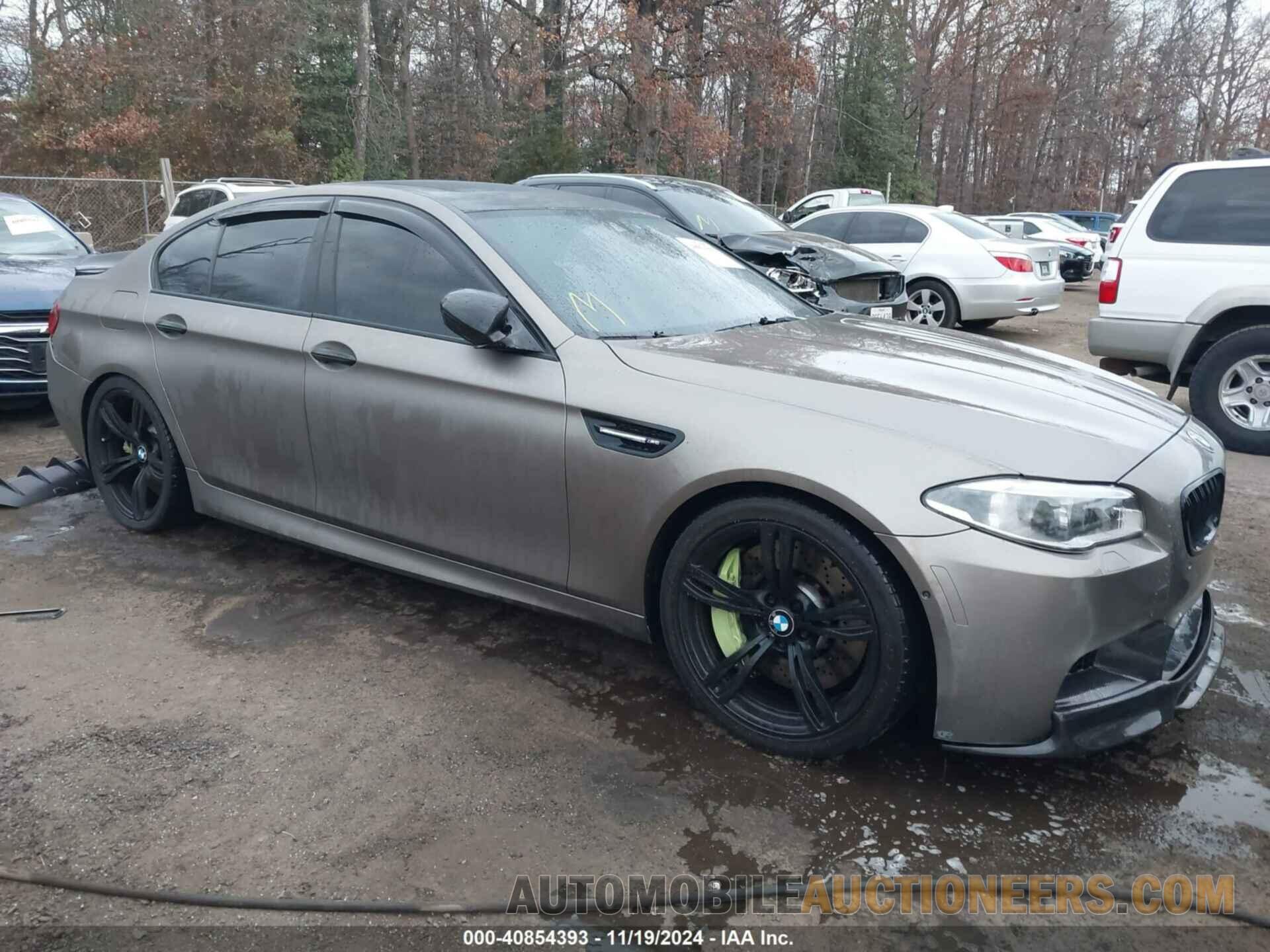 WBSFV9C57FD594670 BMW M5 2015