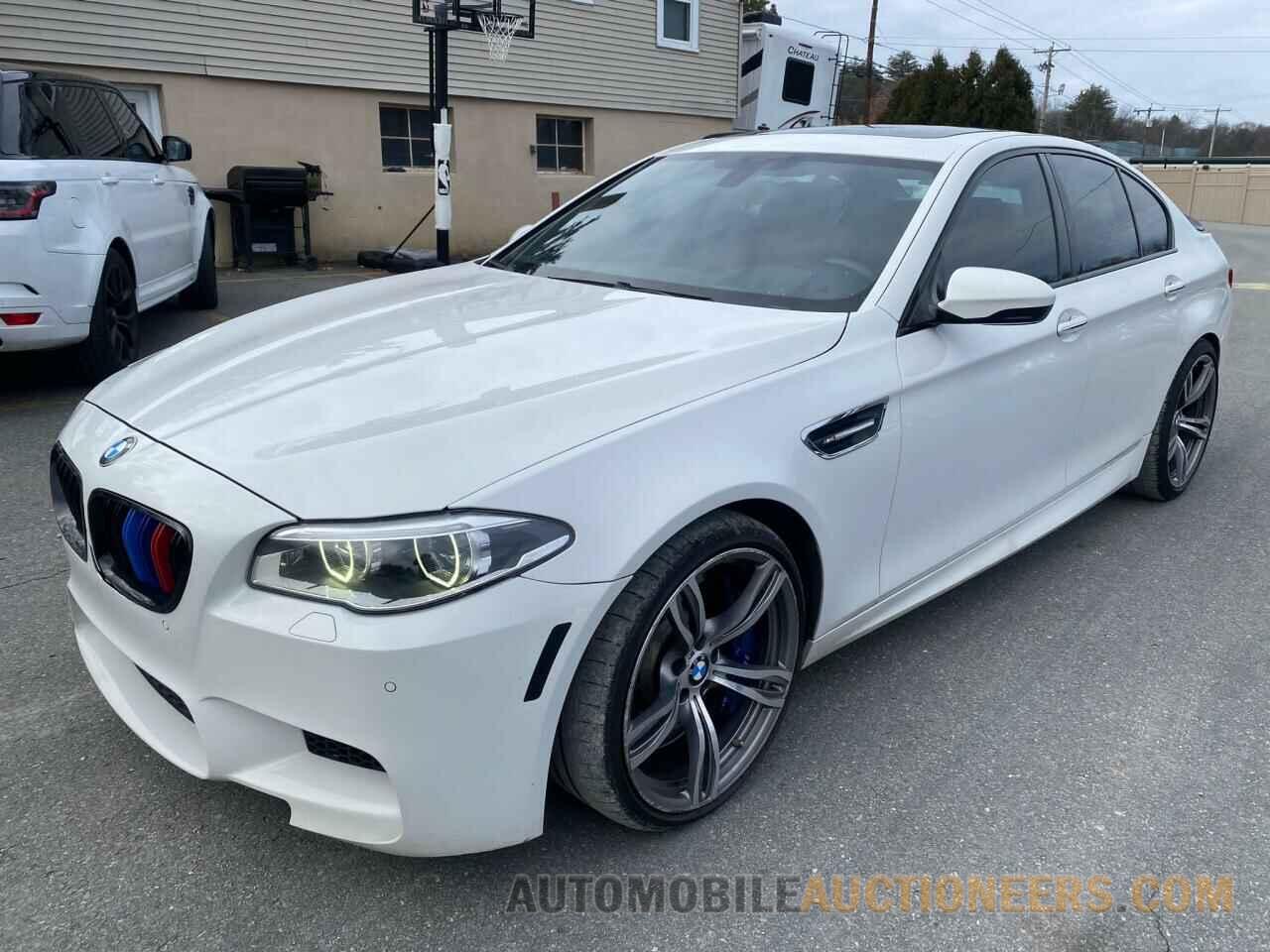 WBSFV9C58FD594418 BMW M5 2015