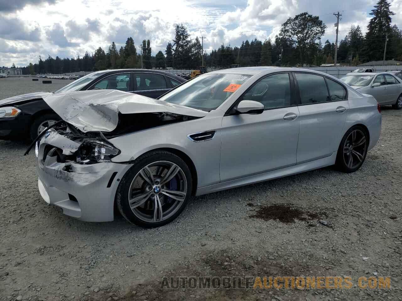 WBSFV9C59FD595142 BMW M5 2015