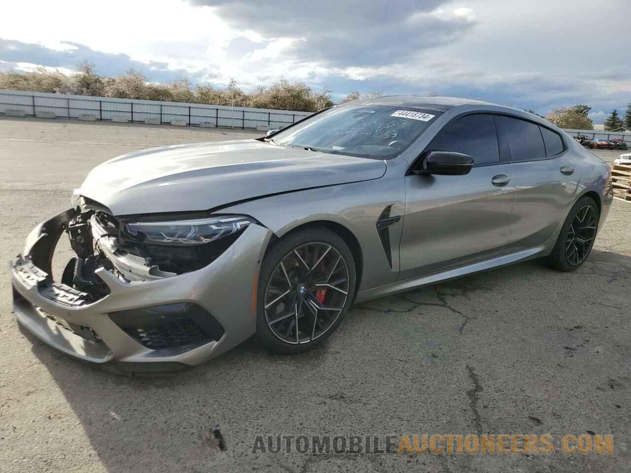 WBSGV0C01MCG45722 BMW M8 2021