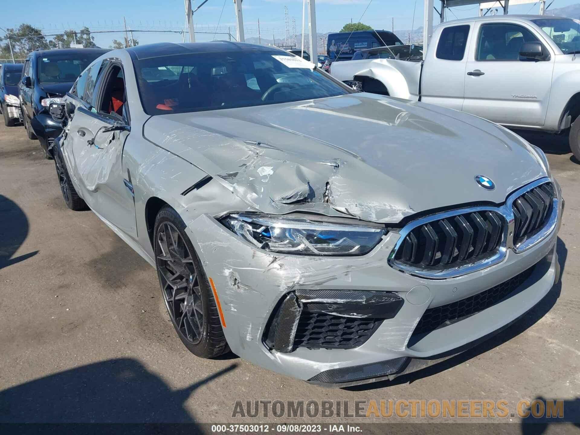 WBSGV0C06MCF76977 BMW M8 2021