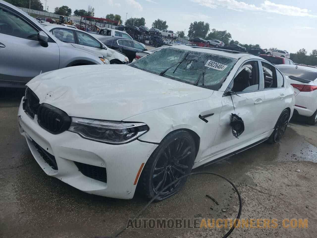 WBSJF0C51KB285852 BMW M5 2019