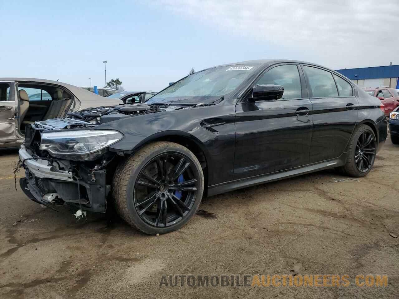 WBSJF0C58KB448139 BMW M5 2019