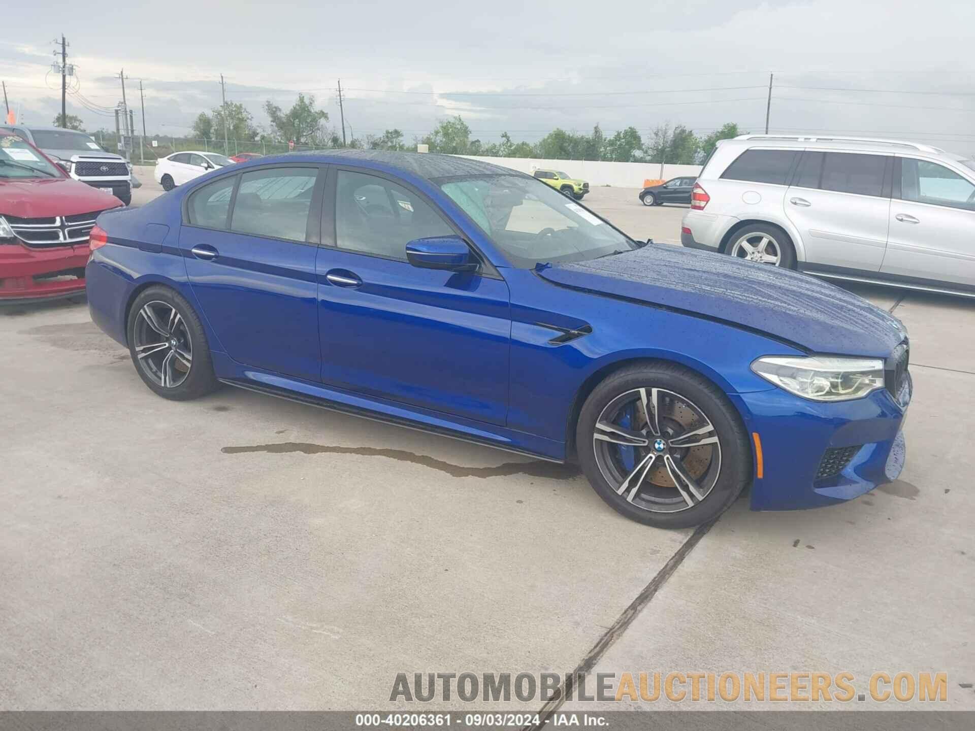 WBSJF0C5XJB284049 BMW M5 2018