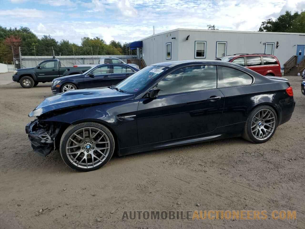 WBSKG9C52BE645554 BMW M3 2011