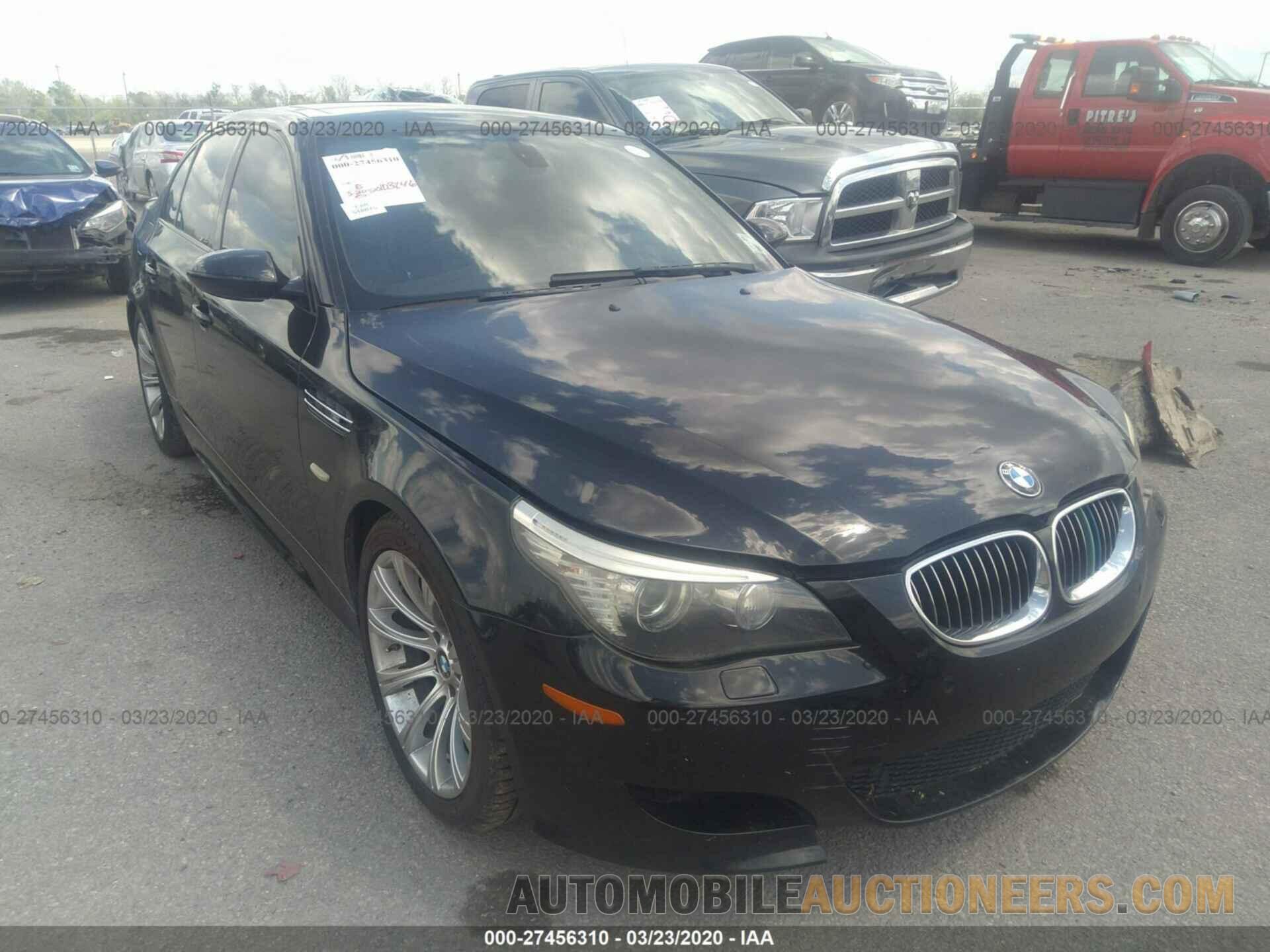 WBSNB93558CX09053 BMW M5 2008