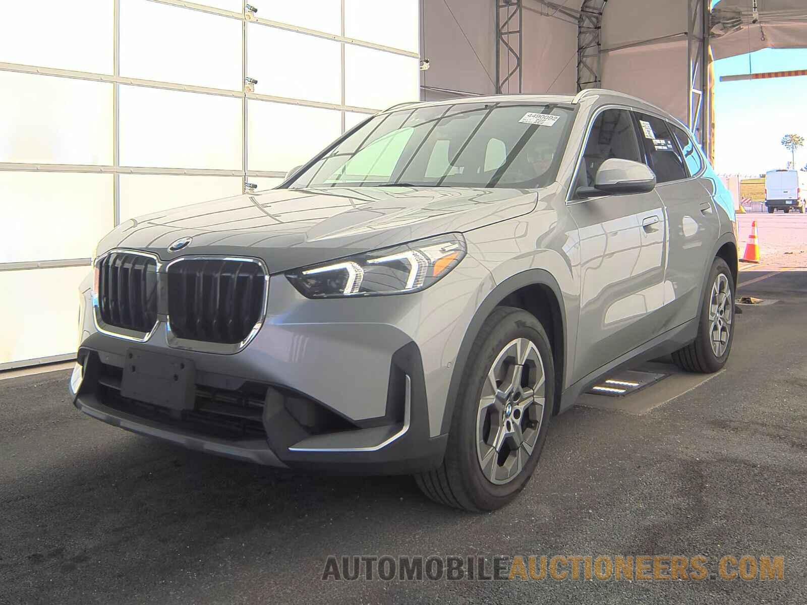 WBX73EF04P5X45733 BMW X1 2023