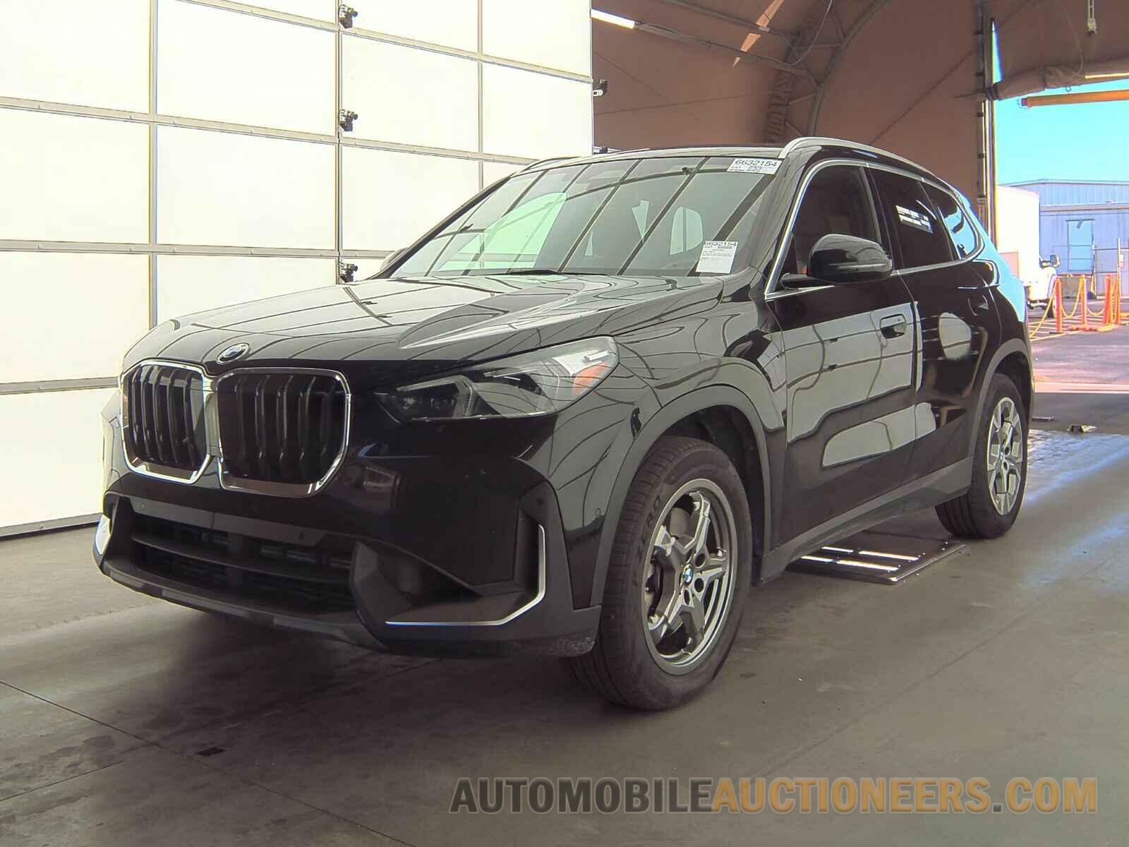 WBX73EF05P5V93753 BMW X1 2023