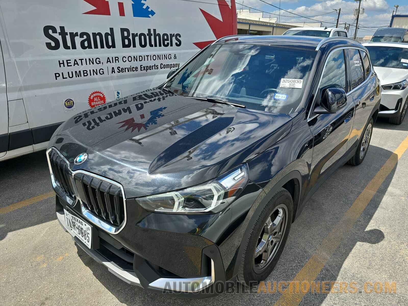 WBX73EF05P5X66901 BMW X1 2023