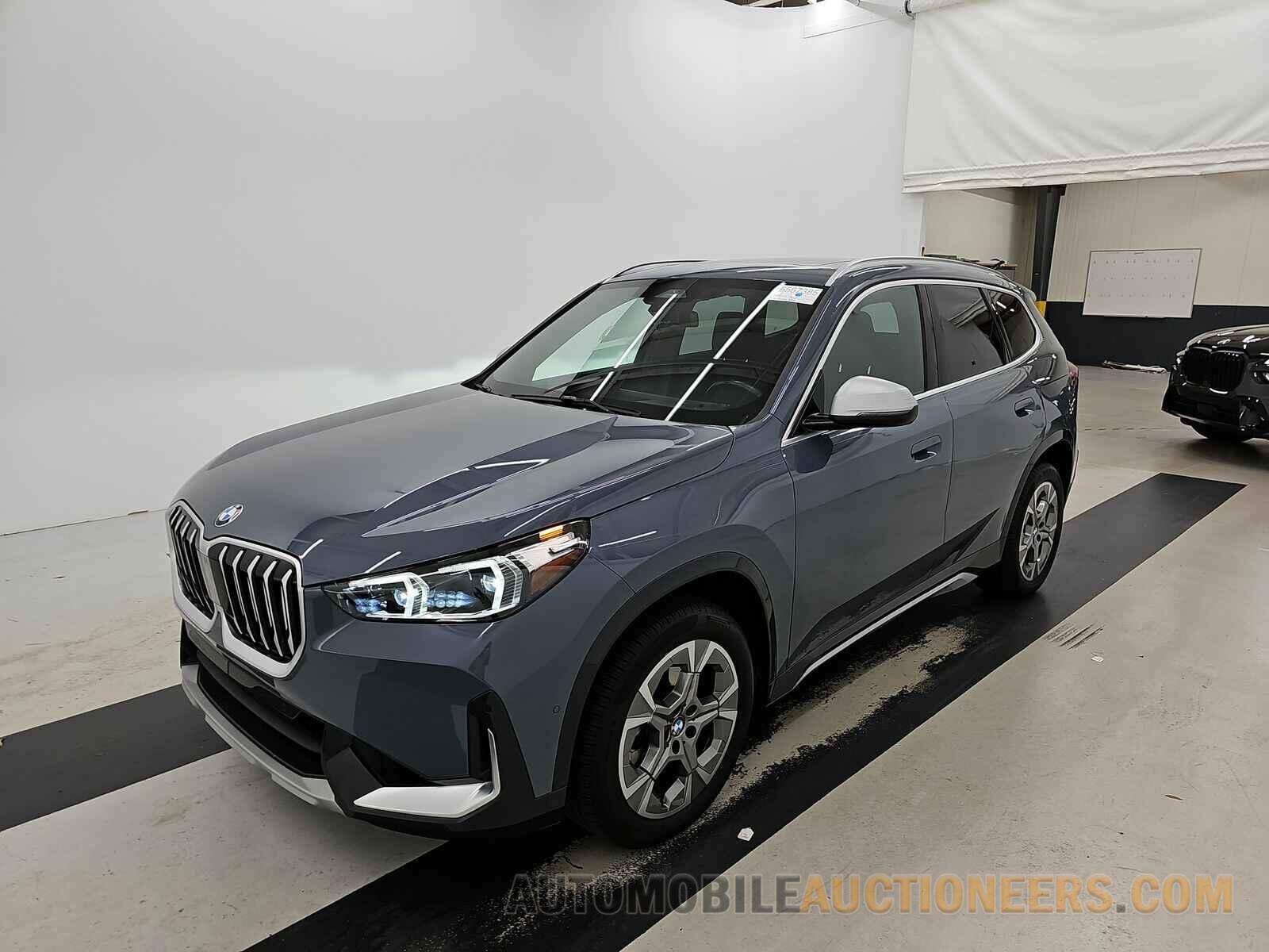 WBX73EF06P5W35251 BMW X1 2023