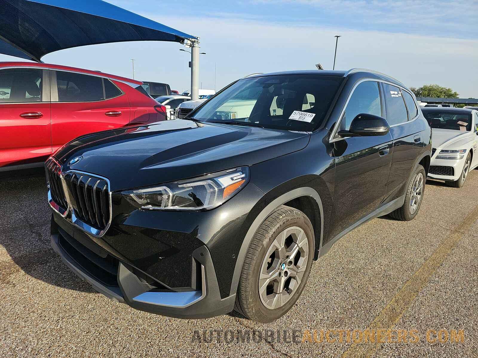 WBX73EF08P5X02853 BMW X1 2023