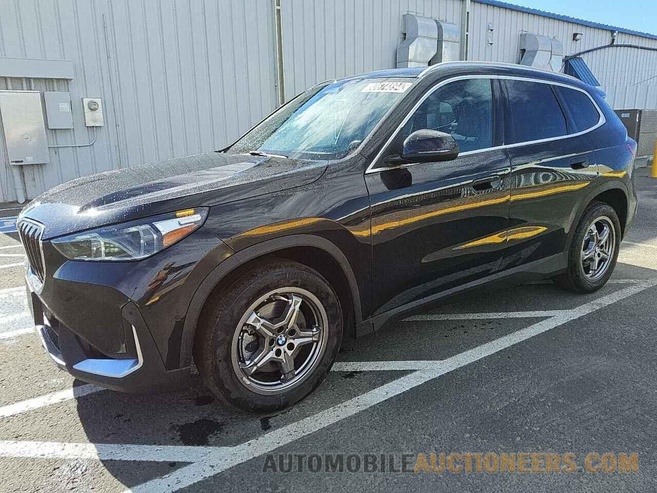 WBX73EF08P5X19569 BMW X1 2023