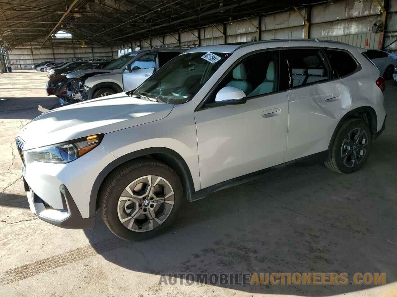 WBX73EF09P5X46490 BMW X1 2023