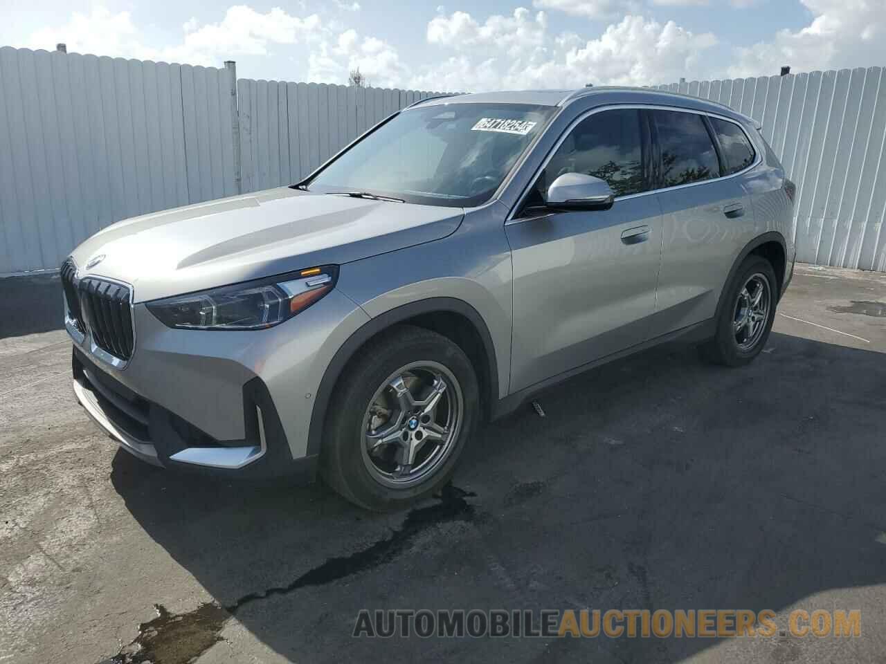 WBX73EF0XP5W43028 BMW X1 2023