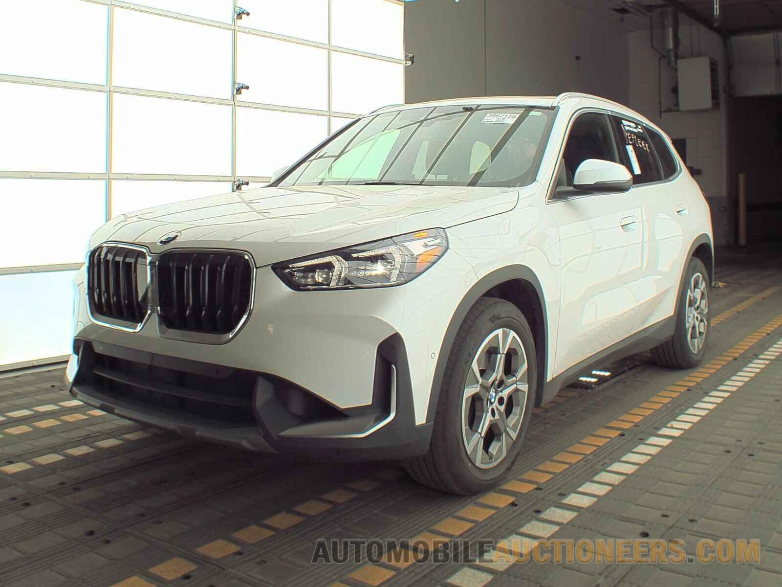 WBX73EF0XP5X02272 BMW X1 2023