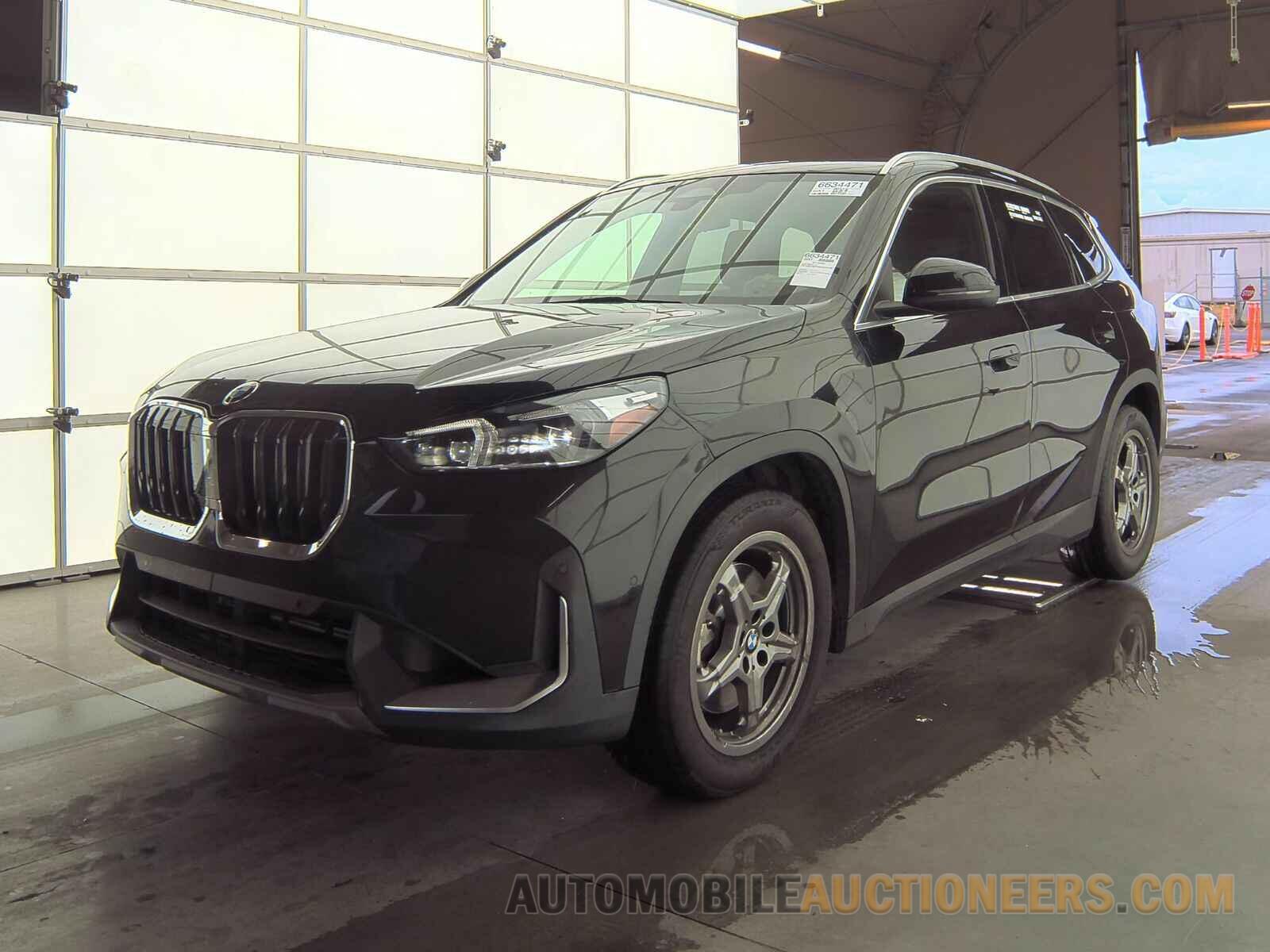 WBX73EF0XP5X03308 BMW X1 2023