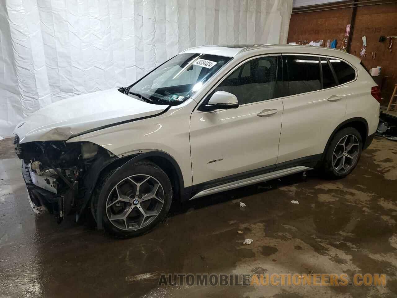 WBXHT3C30GP881272 BMW X1 2016