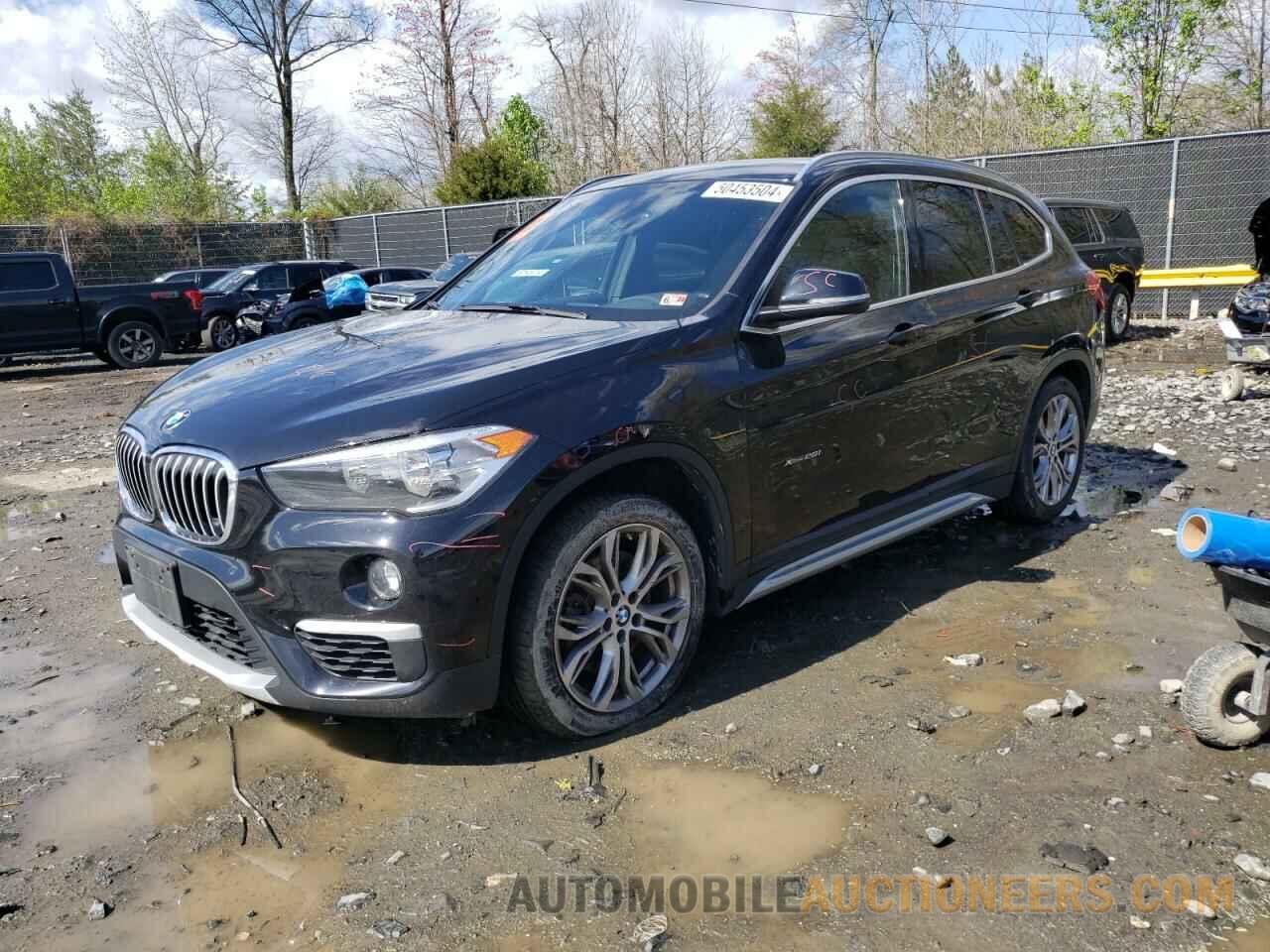 WBXHT3C31H5F80011 BMW X1 2017