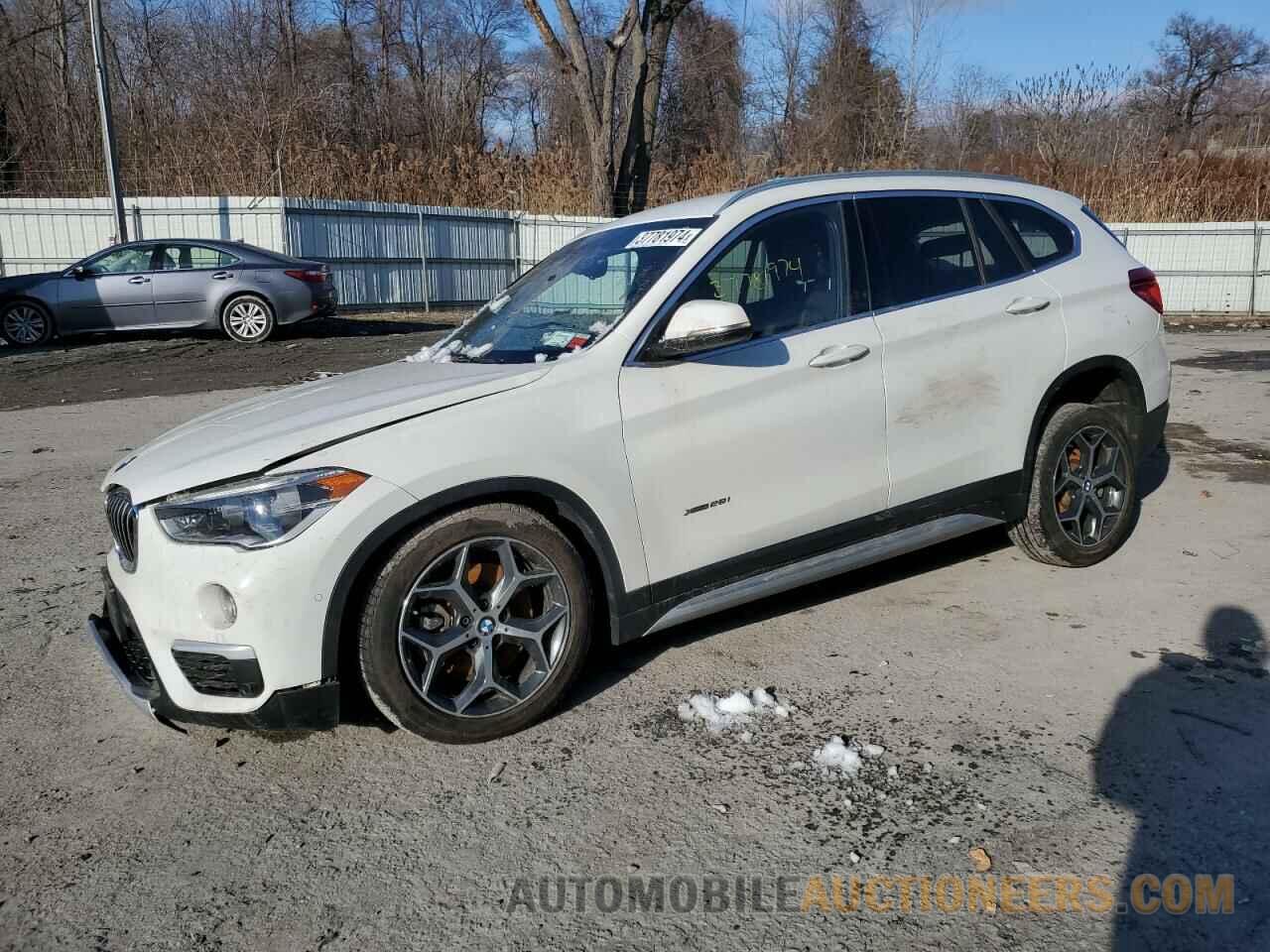 WBXHT3C32H5F85850 BMW X1 2017