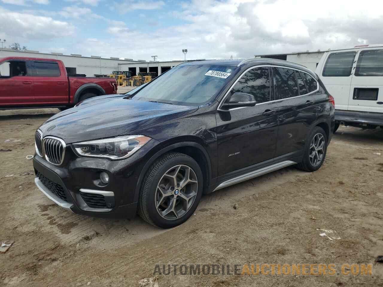 WBXHT3C32H5F86223 BMW X1 2017