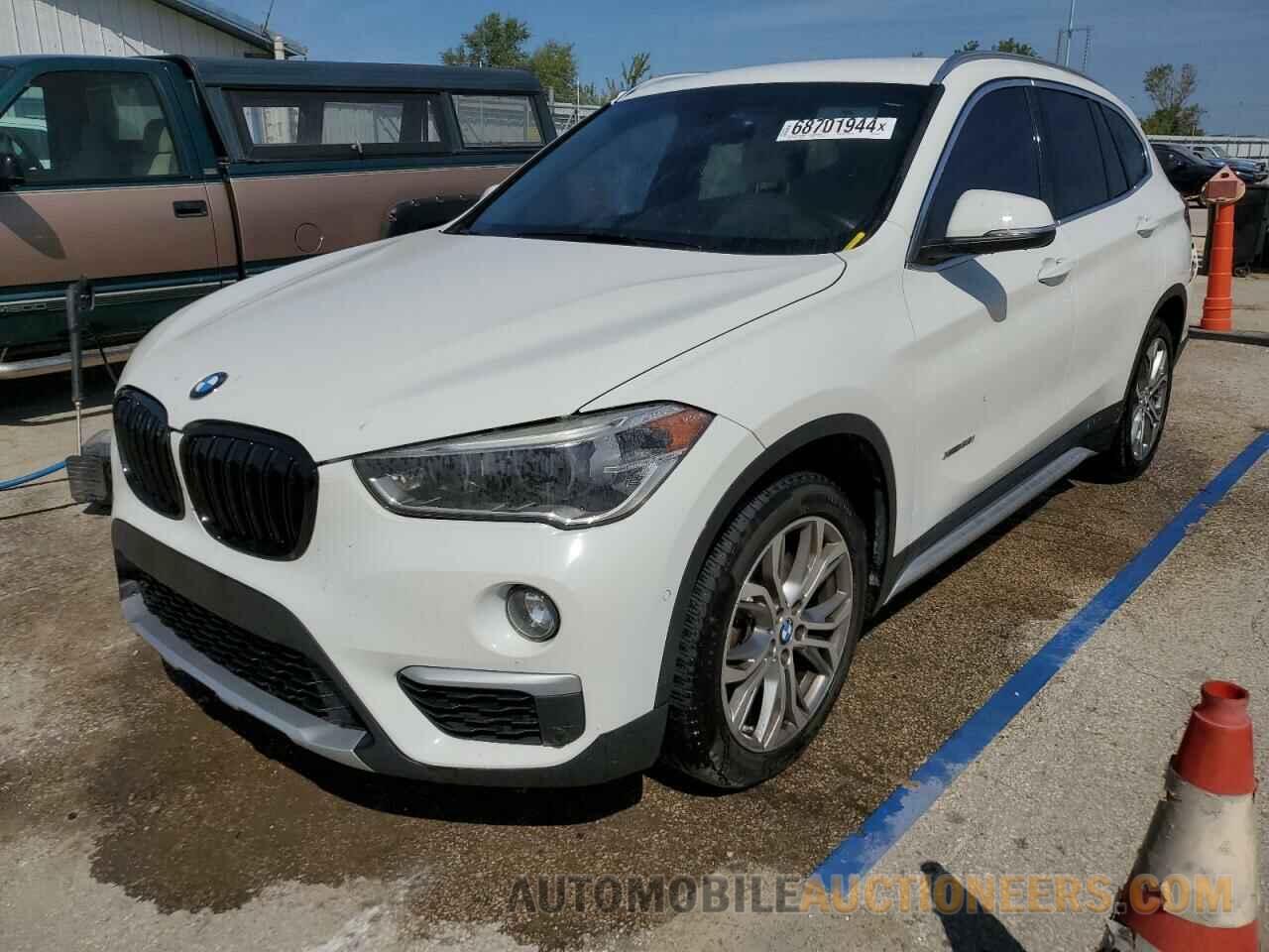 WBXHT3C33H5F83587 BMW X1 2017