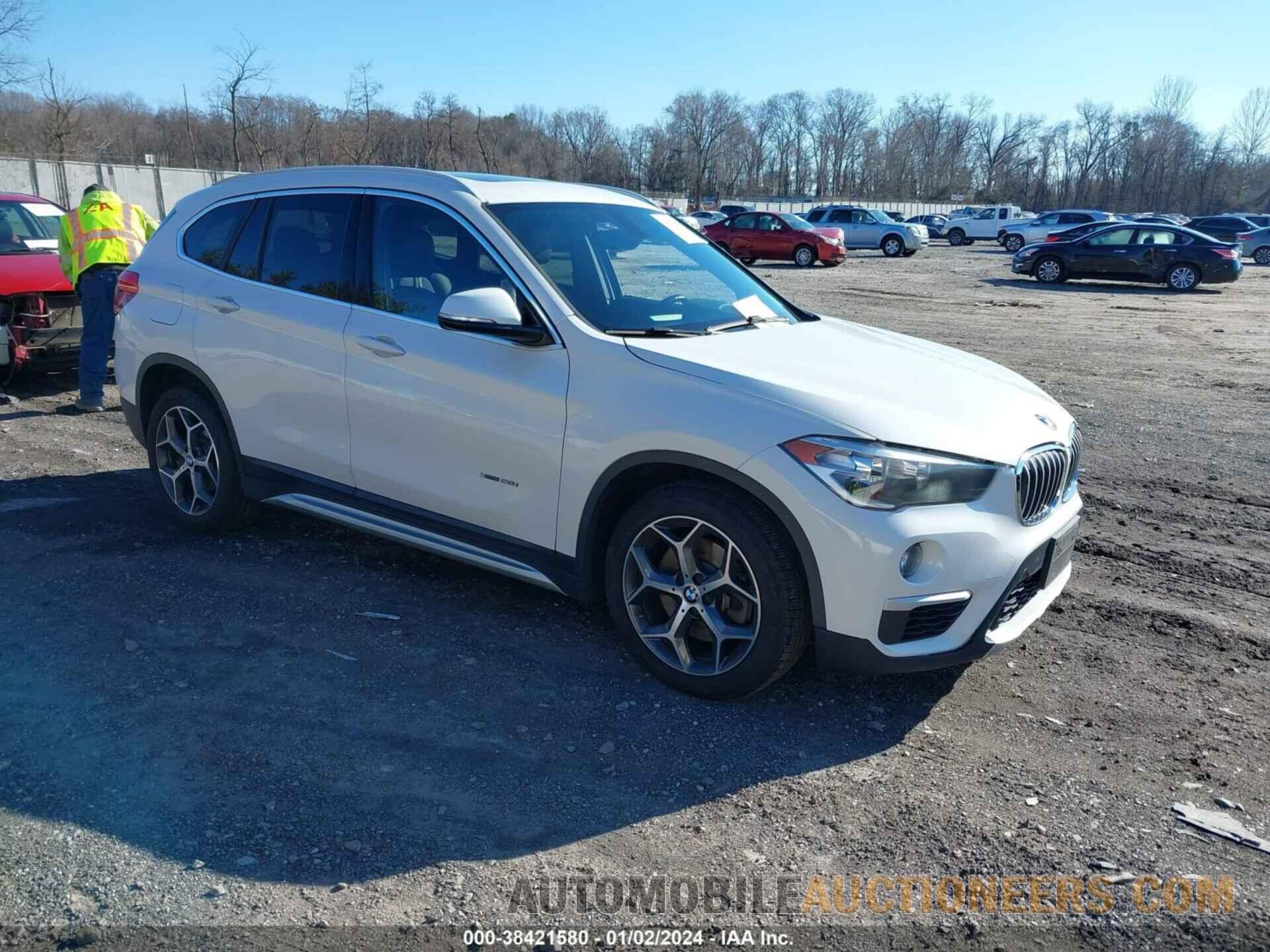 WBXHT3C33J5F90495 BMW X1 2018