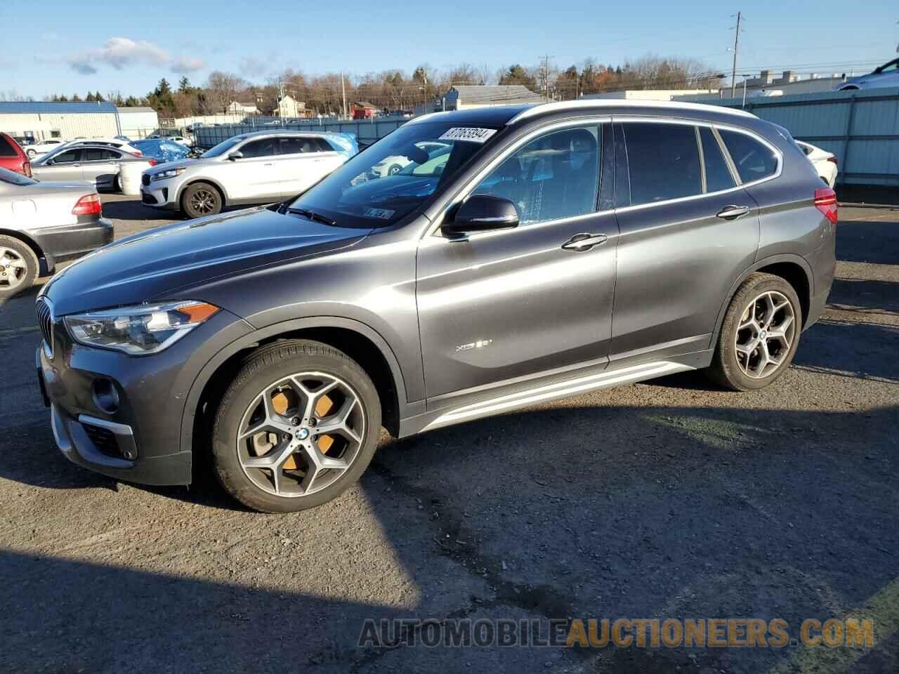 WBXHT3C34J5L24593 BMW X1 2018