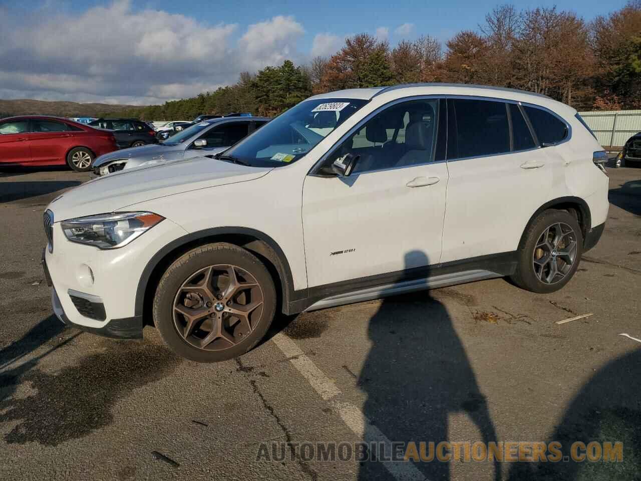 WBXHT3C35GP881221 BMW X1 2016