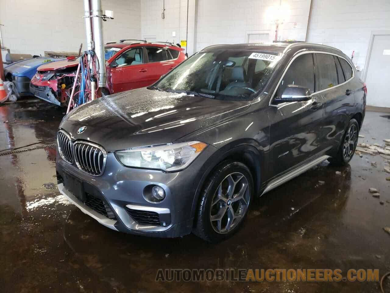 WBXHT3C35H5F80500 BMW X1 2017