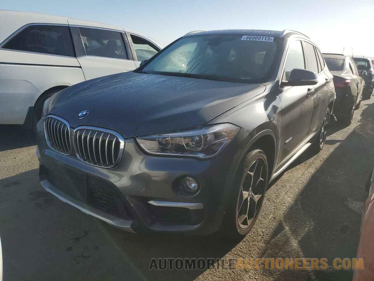 WBXHT3C35H5F86068 BMW X1 2017