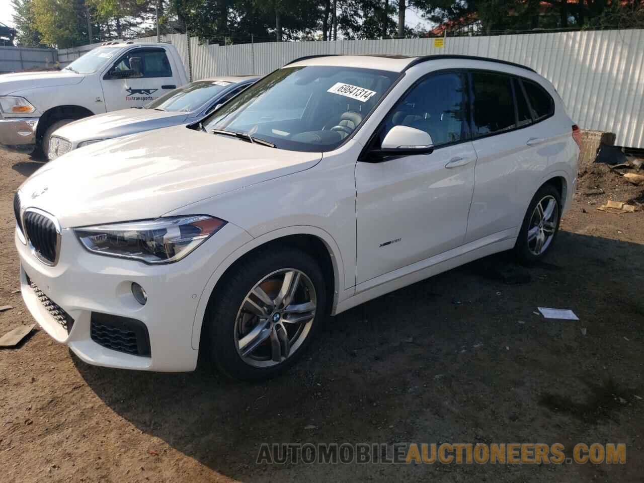 WBXHT3C36J5K23099 BMW X1 2018