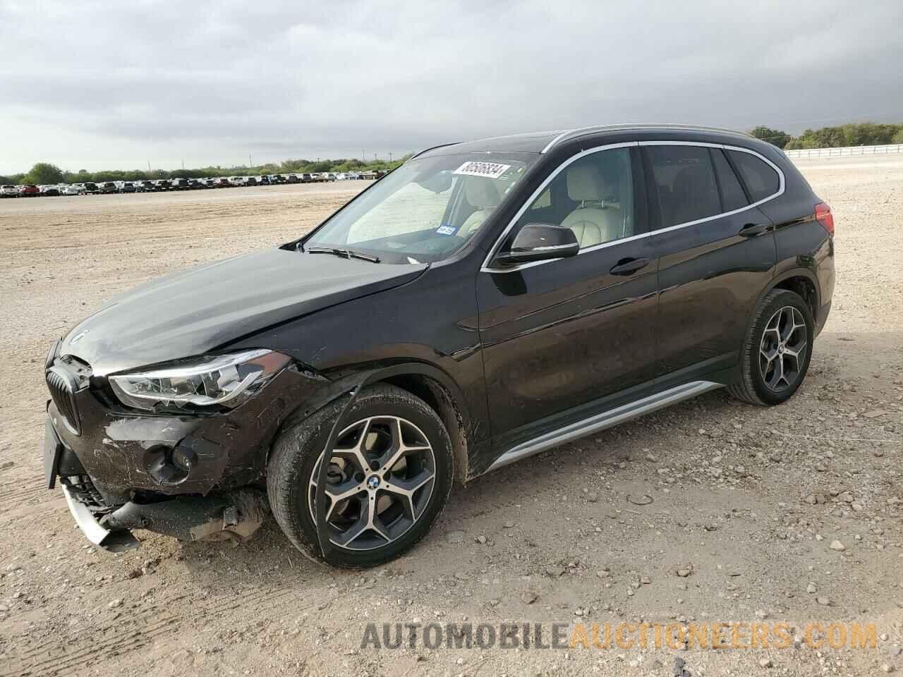 WBXHT3C36J5L32677 BMW X1 2018