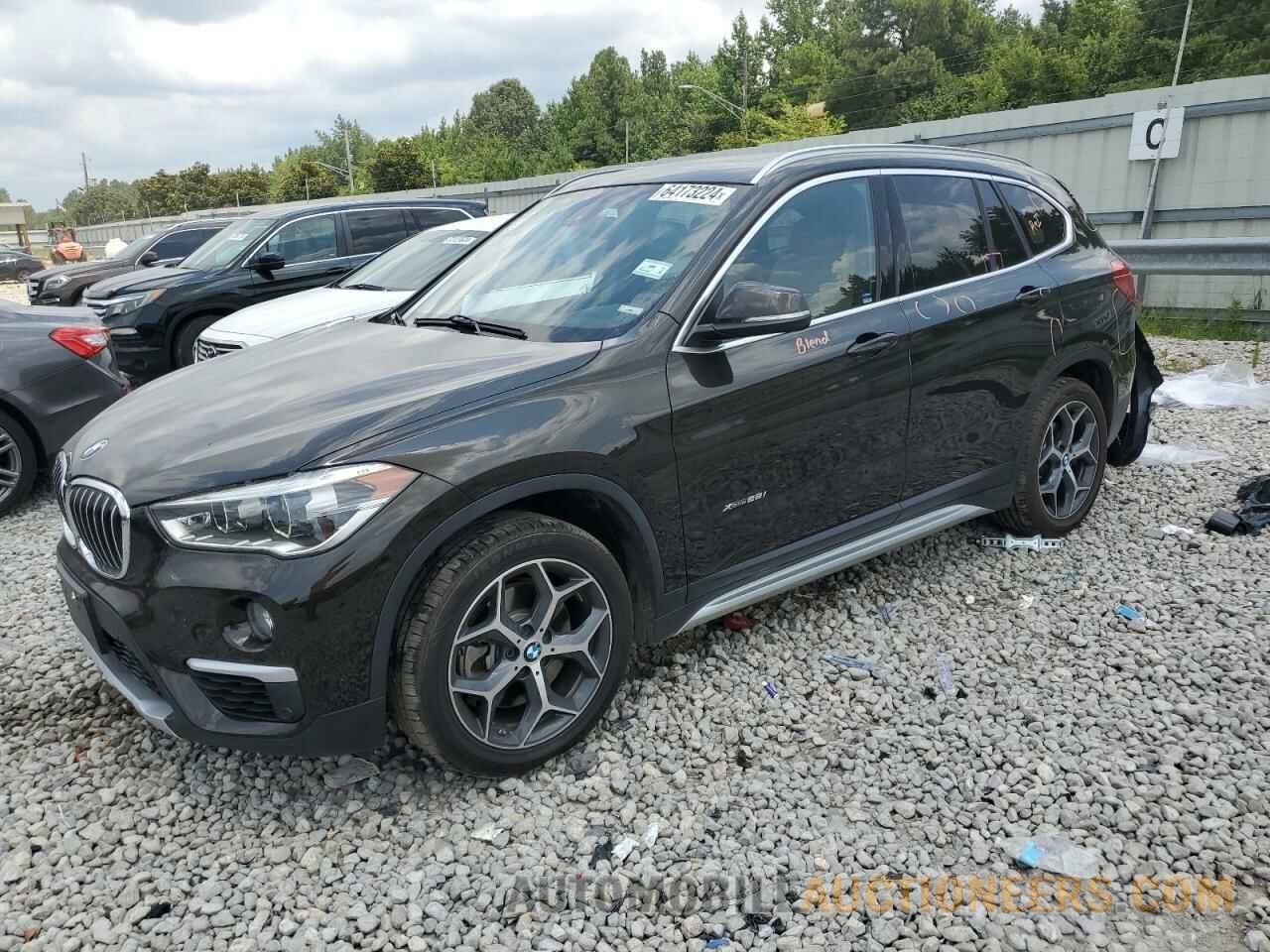 WBXHT3C37J5K26903 BMW X1 2018