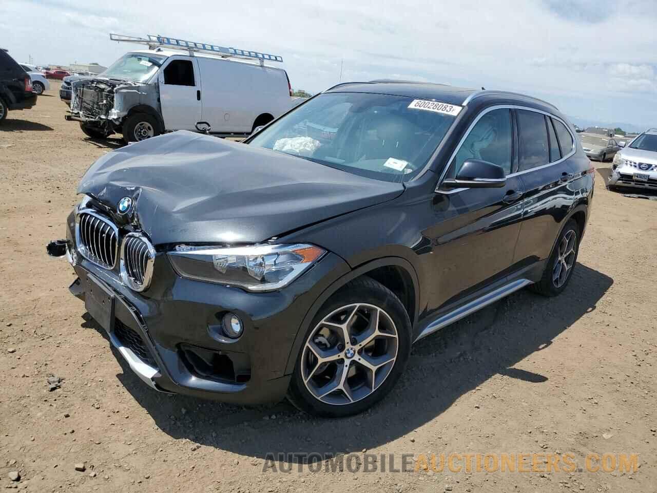 WBXHT3C37J5L27911 BMW X1 2018