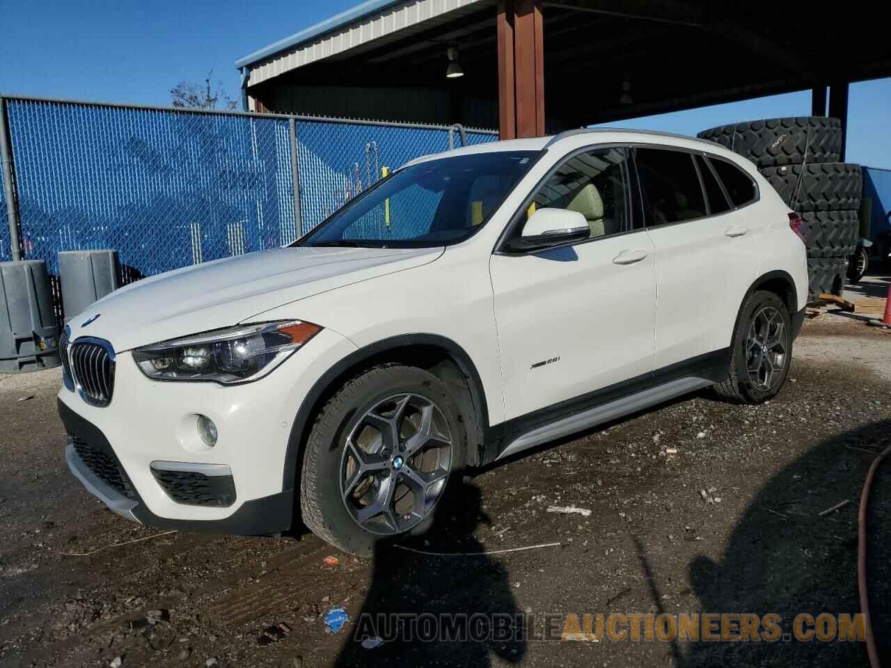 WBXHT3C38GP884565 BMW X1 2016