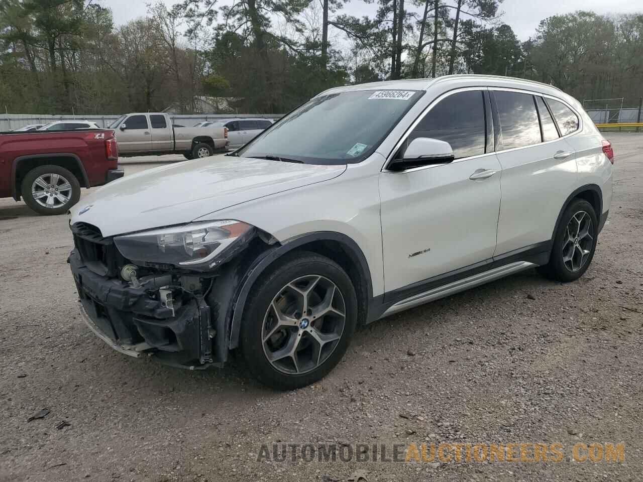 WBXHT3C38J5K25405 BMW X1 2018