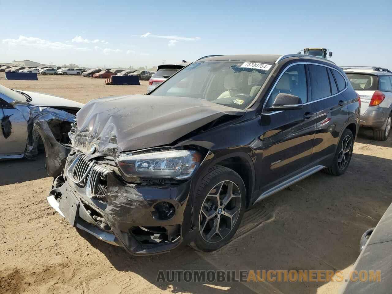 WBXHT3C38J5K28286 BMW X1 2018