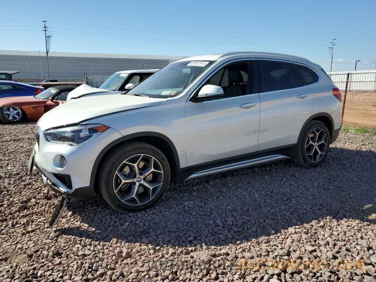 WBXHT3C38J5L28078 BMW X1 2018