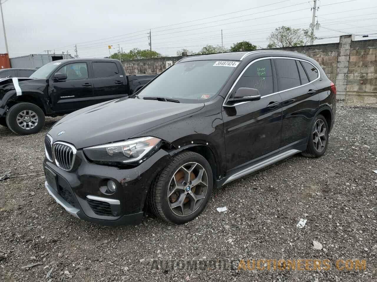 WBXHT3C38J5L33295 BMW X1 2018