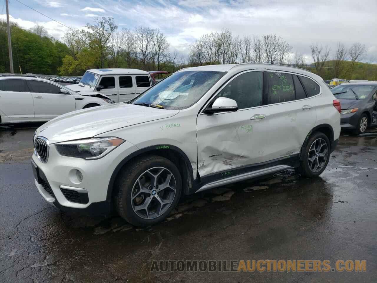 WBXHT3C39J5K30371 BMW X1 2018